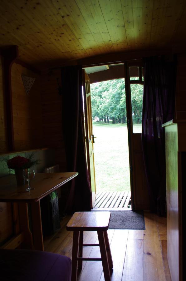 Camping La Bergerie Hotel La Chapelle-Achard Buitenkant foto