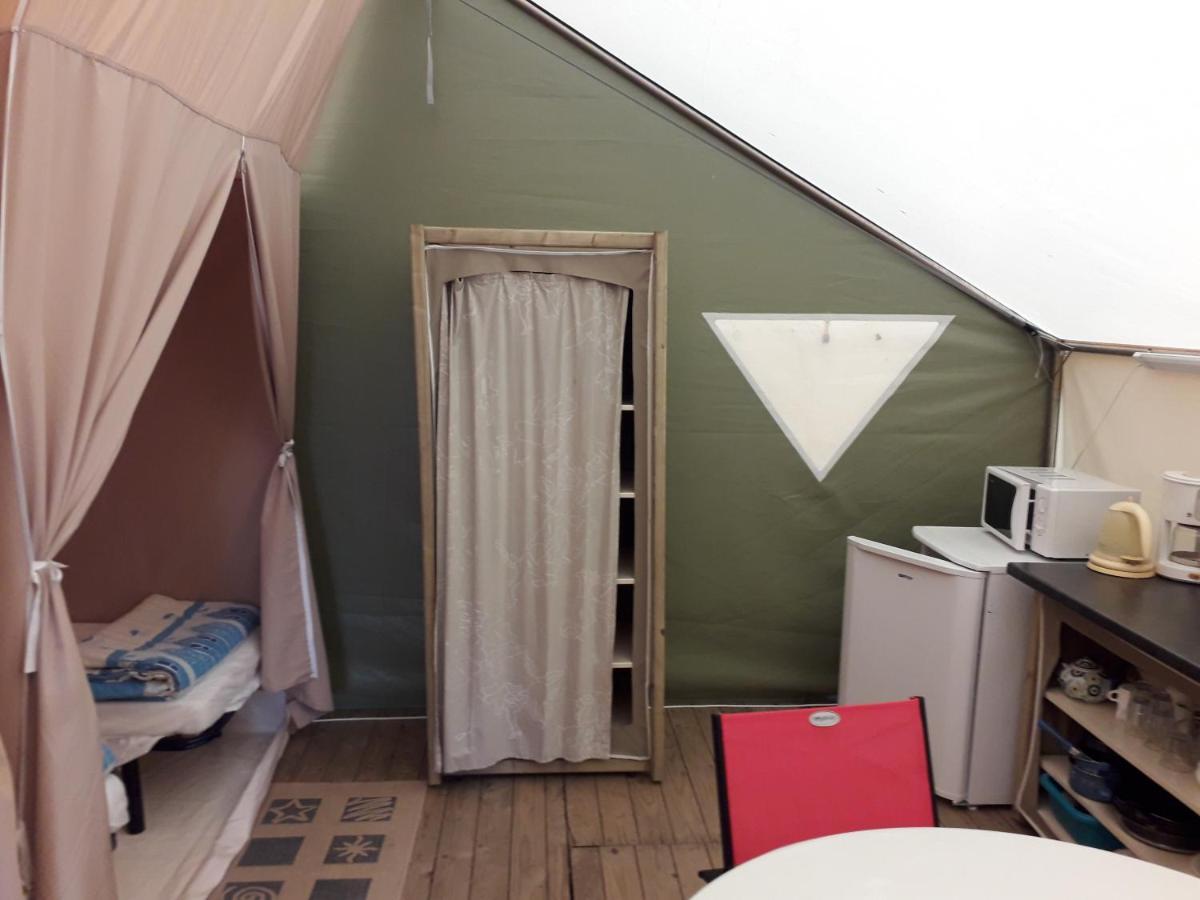 Camping La Bergerie Hotel La Chapelle-Achard Buitenkant foto