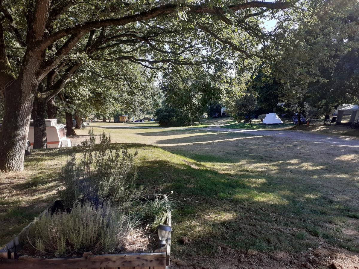 Camping La Bergerie Hotel La Chapelle-Achard Buitenkant foto