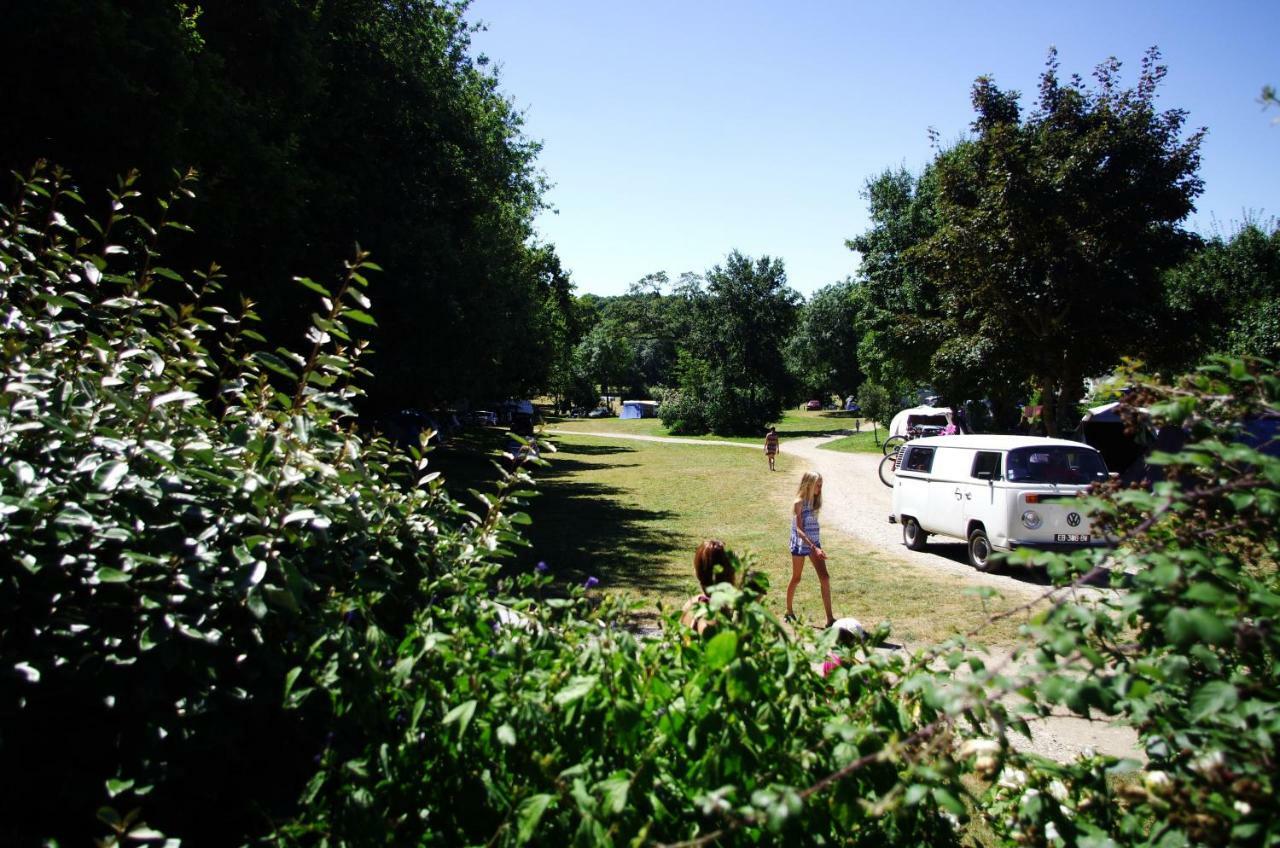 Camping La Bergerie Hotel La Chapelle-Achard Buitenkant foto